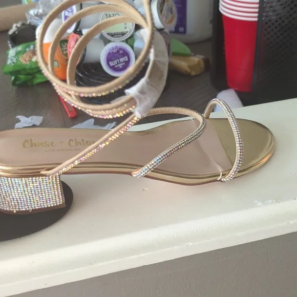 Shoe - Picture 12 of 12